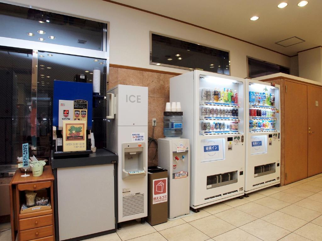 Toyoko Inn Hokkaido Sapporo-Eki Kita-Guchi Exterior photo